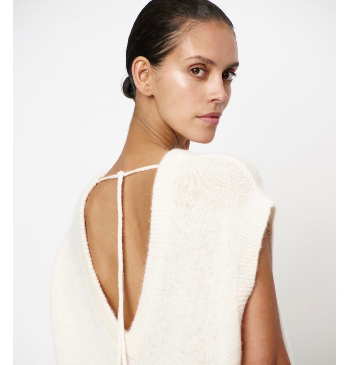 Dante6 Enoha sweater open rug